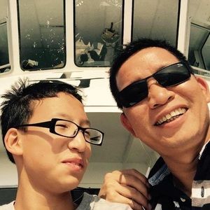 Meet your Posher, Leo